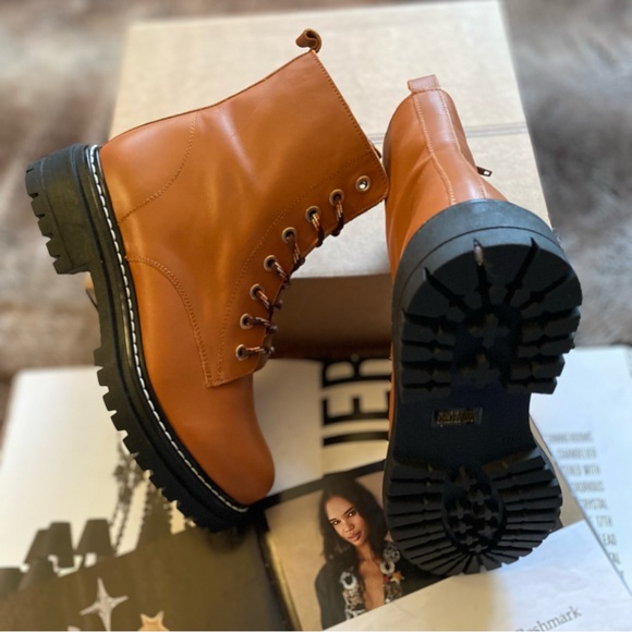 Anthropologie Harvest Hiker Boots - Picture 4 of 12